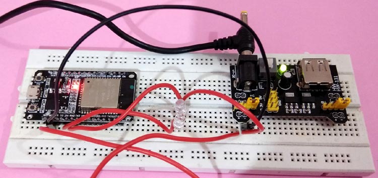 ESP32 Deep Sleep Mode Circuit Setup