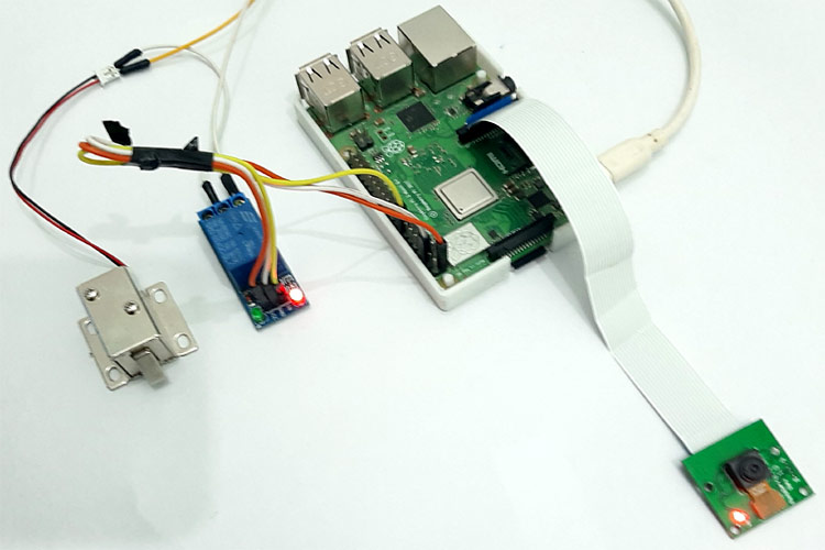 Raspberry Pi Face Recognition Door Lock