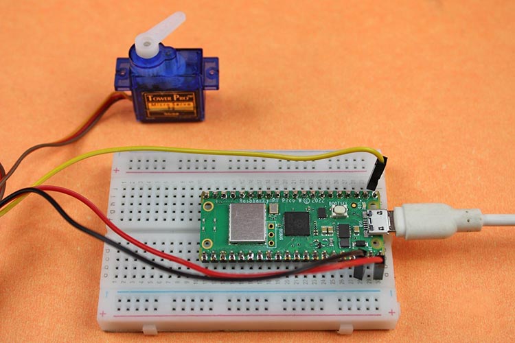 Servo Motor with Raspberry Pi Pico W